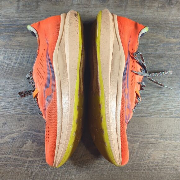 Athletic_Shoes
